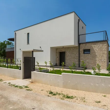 Emma-louisa Villa Žminj