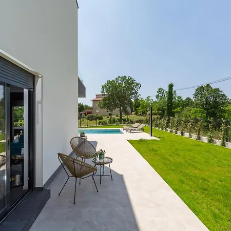 Villa Emma-louisa Žminj