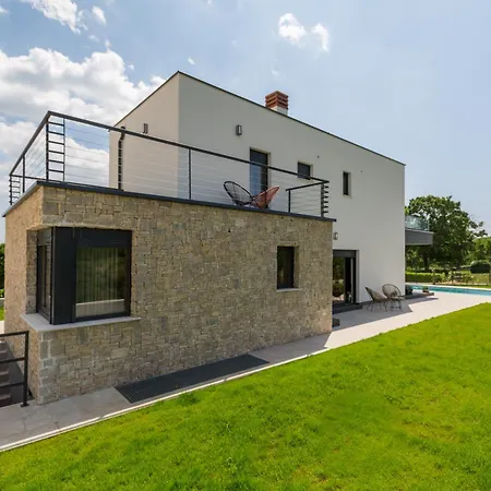 Emma-louisa Villa Žminj